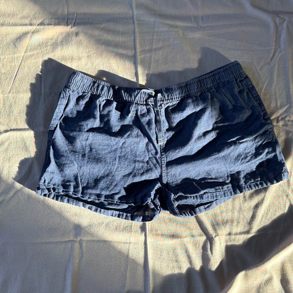 Patagonia pull on hemp cotton navy shorts - L